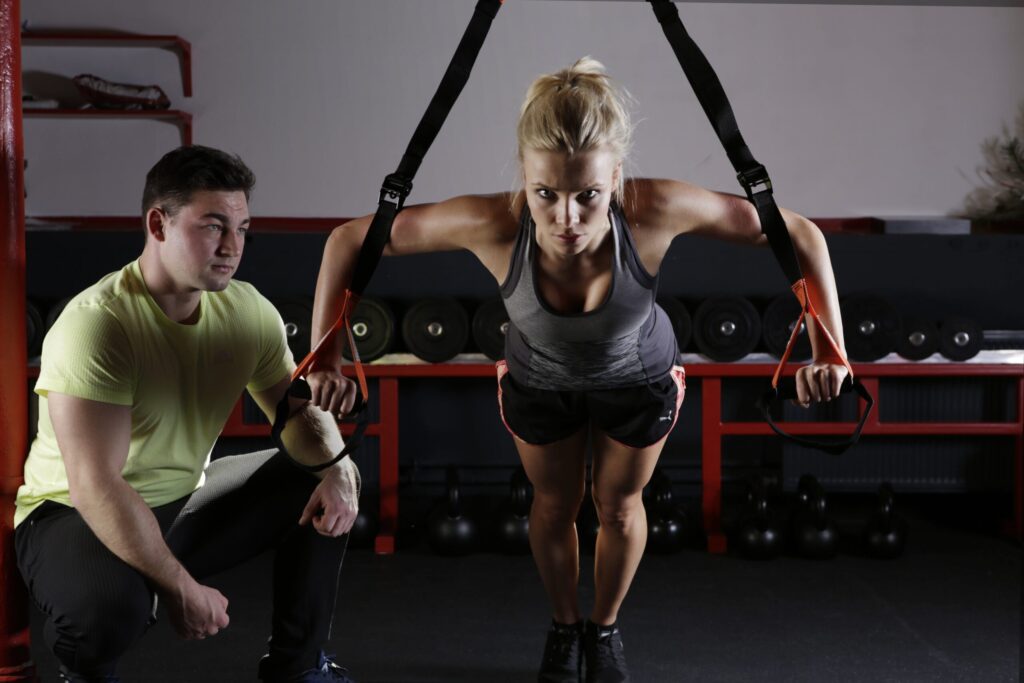 coach sportif avec femme